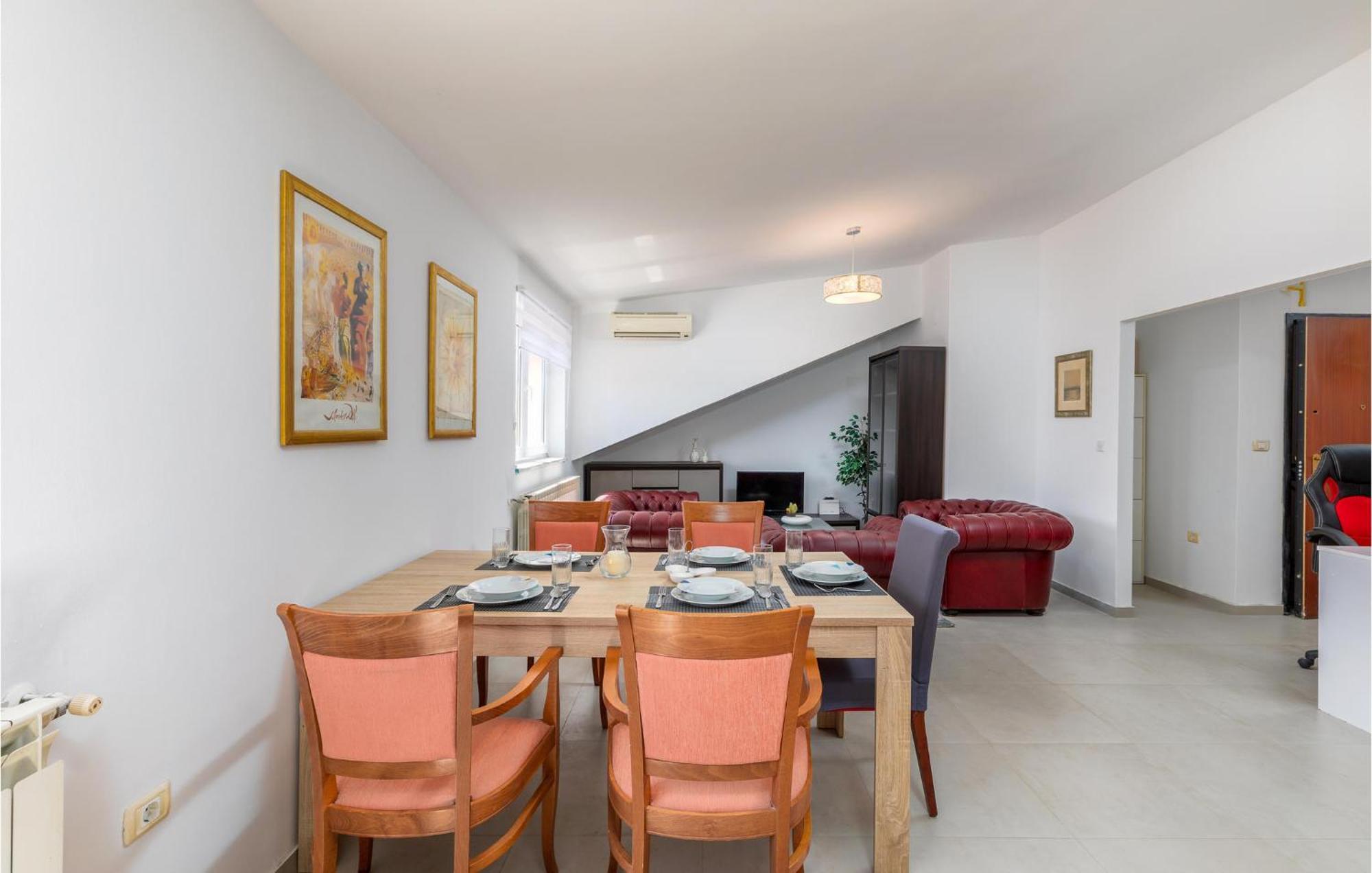 Awesome Apartment In Pula With Wifi المظهر الخارجي الصورة
